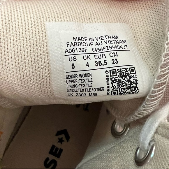 Embroidered Converse - Picture 7 of 7